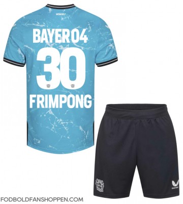 Bayer Leverkusen Jeremie Frimpong #30 Tredjetrøje Børn 2023-24 Kortærmet (+ Korte bukser)